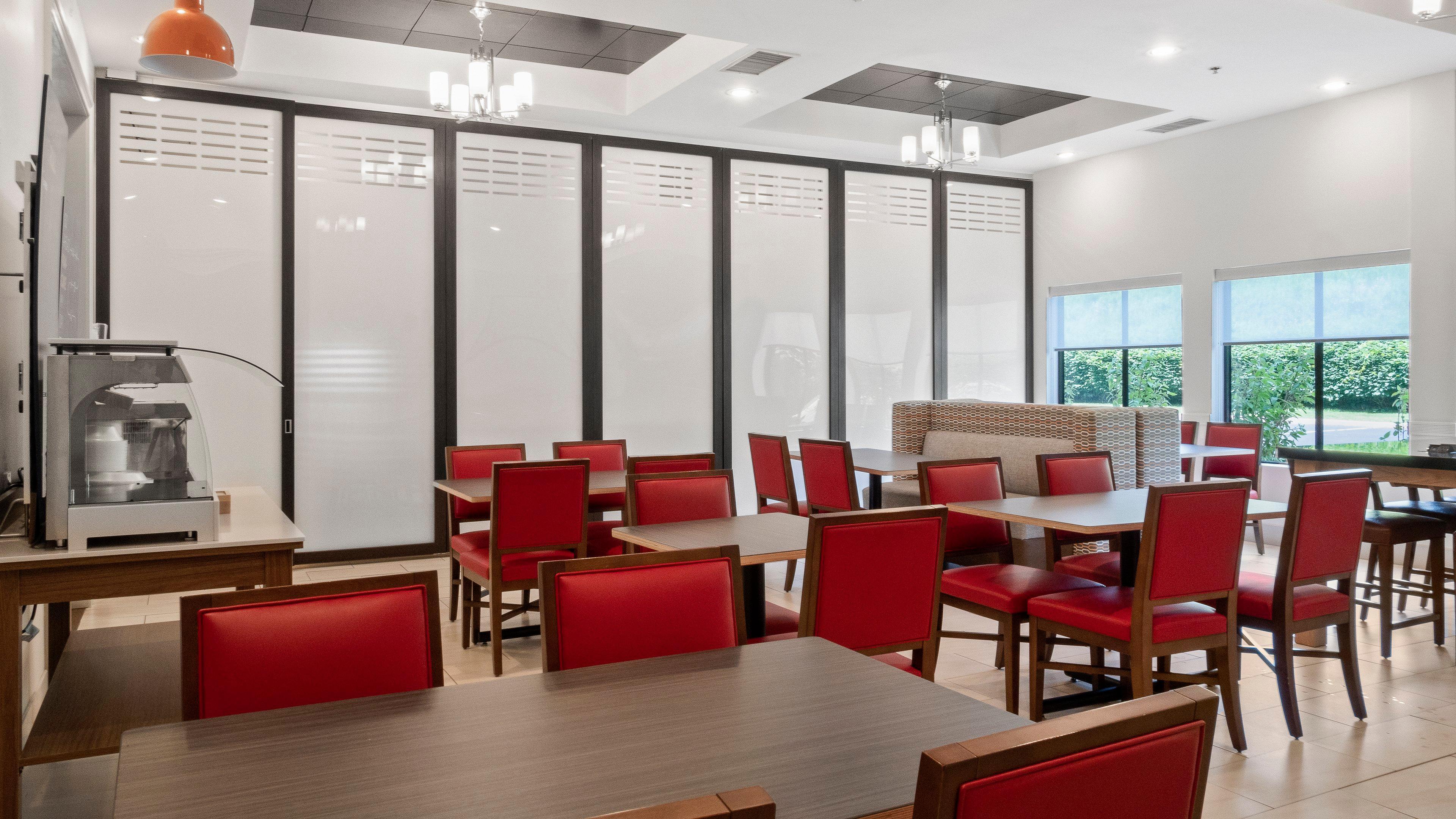 Holiday Inn Express Hotel & Suites Newton Sparta By Ihg Eksteriør billede