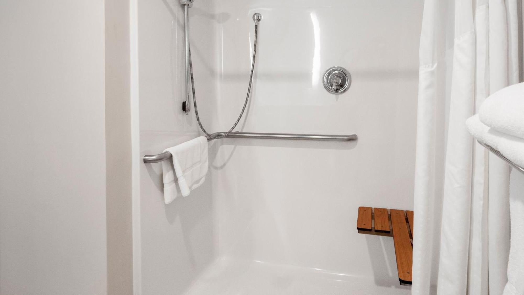 Holiday Inn Express Hotel & Suites Newton Sparta By Ihg Eksteriør billede