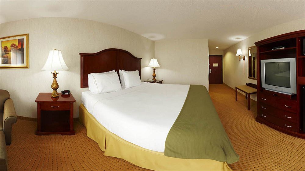 Holiday Inn Express Hotel & Suites Newton Sparta By Ihg Eksteriør billede
