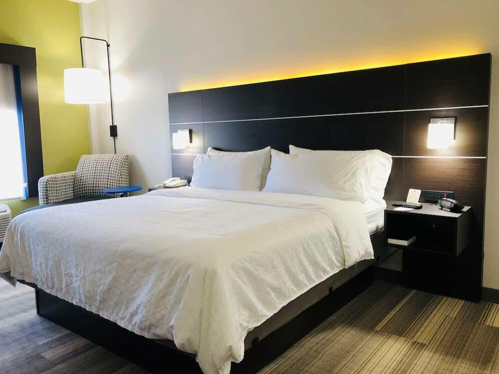 Holiday Inn Express Hotel & Suites Newton Sparta By Ihg Eksteriør billede